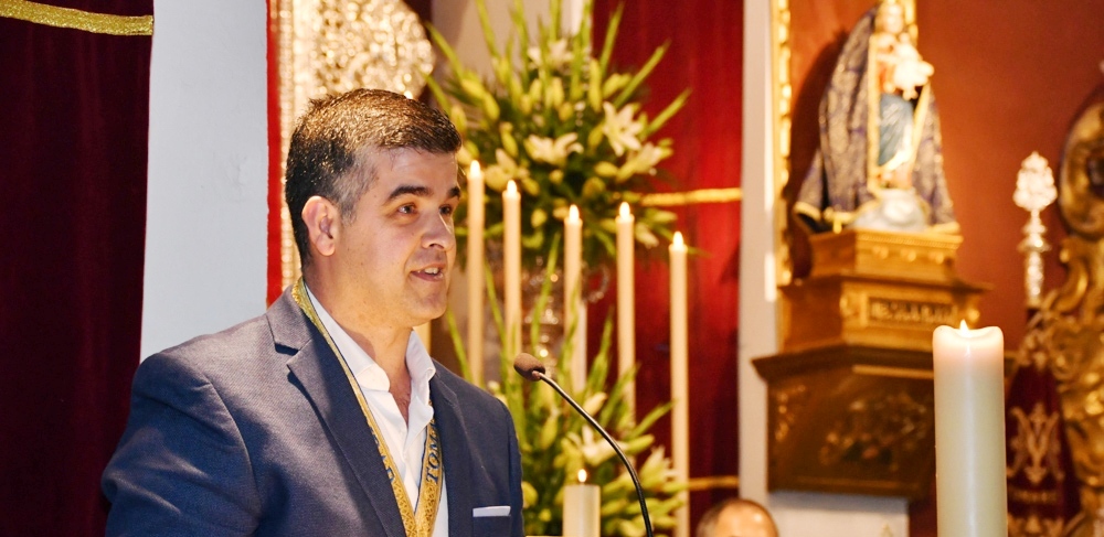 Este Viernes 26 De Abril Triduo Y Santo Rosario Y El Domingo 28 De Abril Pregon Del Rocio 2019 Presentacion Del Cartel Y Funcion Principal De Instituto Ayuntamiento De Tomares