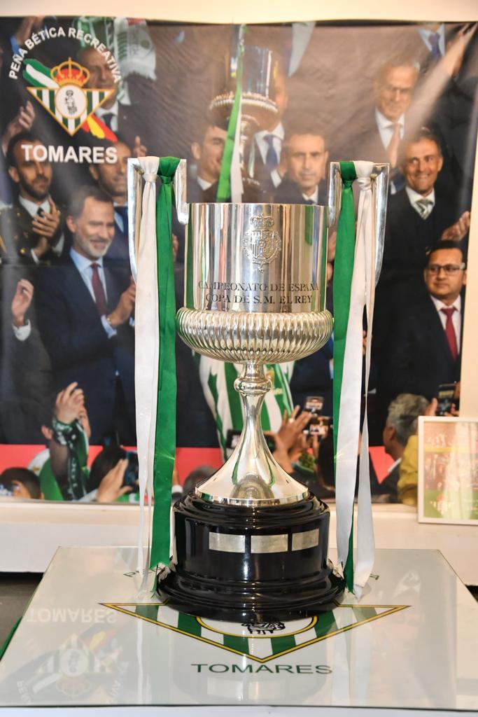 EL REAL BETIS BALOMPIÉ TRAE A TOMARES LA COPA DEL REY 2022, ESTE LUNES, 8  DE AGOSTO, DE 20 A 22 HORAS, EN LA SALA DE EXPOSICIONES DEL AYUNTAMIENTO