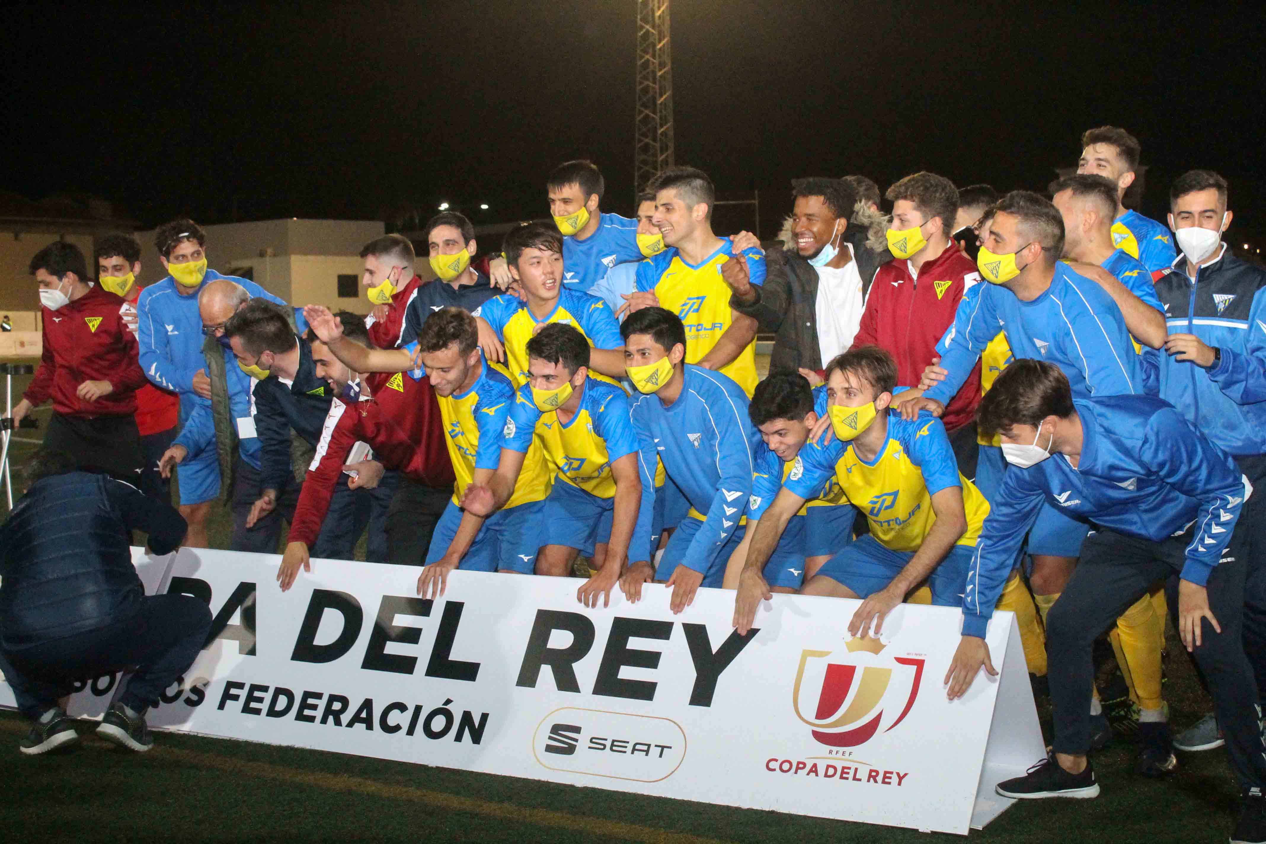 LA UD TOMARES JUEGA HOY EL PARTIDO MÁS IMPORTANTE DE HISTORIA ANTE OSASUNA EN LA PRIMERA RONDA DE LA COPA DEL REY | Ayuntamiento de Tomares